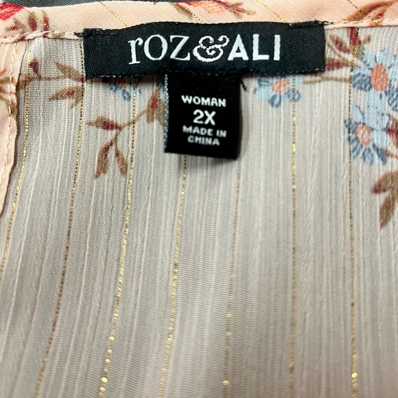 Roz & Ali Mock Wrap Tank Top 3X 3XL Keyhole Back Pink Peach Floral Feminine Plus - Picture 12 of 15